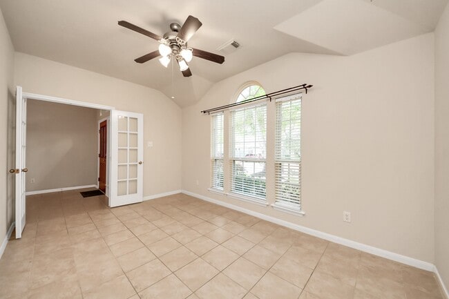 Building Photo - 7730 Trail Hollow