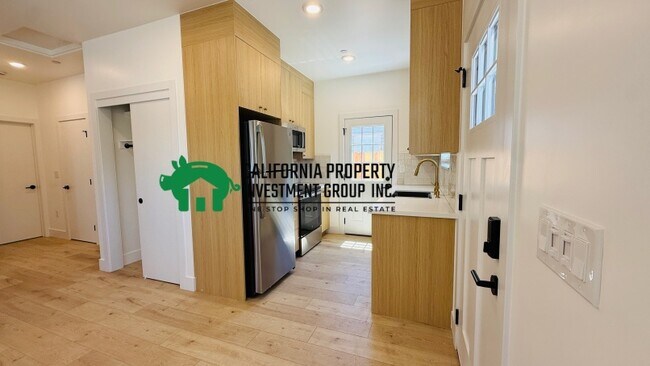 Foto del edificio - 4104 16th Ave