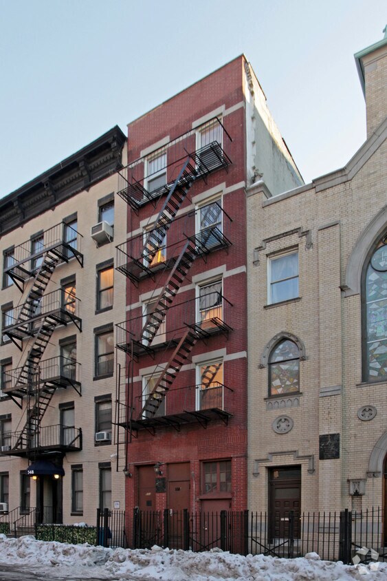 Primary Photo - 550 W 50th St