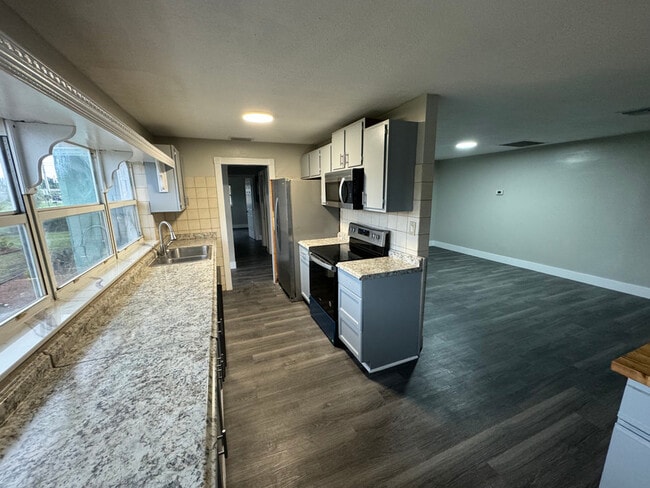 Photo - 5056 Pat Pl House