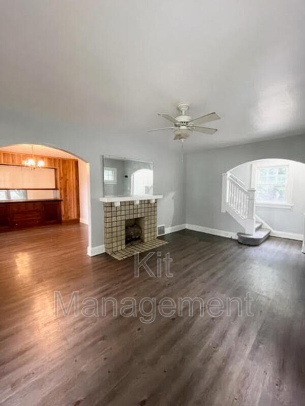 Building Photo - 4204 Birchall Rd