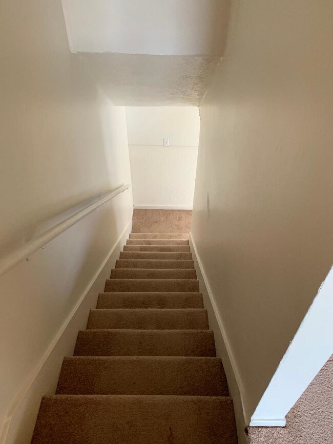 Foto del edificio - 112 Cedar Ln