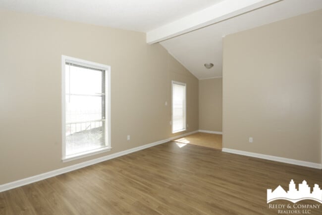 Building Photo - 5142 Fairley Rd