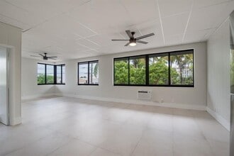 Building Photo - 1541 Cordova Rd