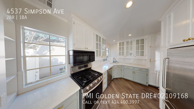 Building Photo - 4537 Simpson Ave