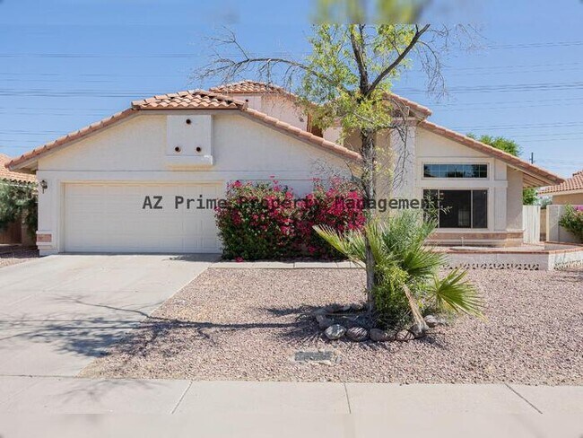 Foto del edificio - 966 E DIVOT DR, TEMPE AZ