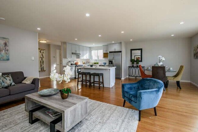 Foto del edificio - 4118 Callan Blvd