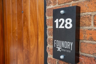 Building Photo - 225 Old South High St