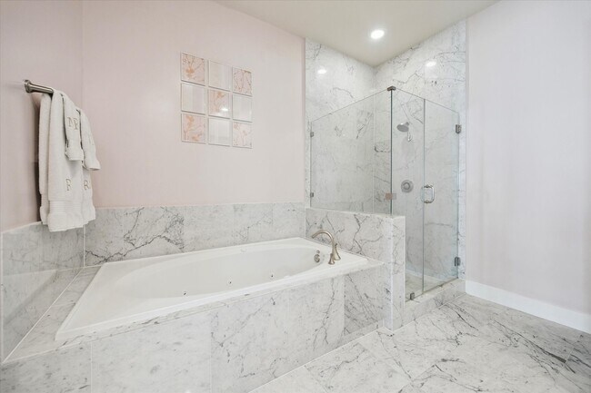 Foto del edificio - 4721 Banning Dr