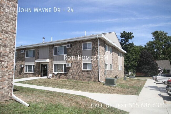 Foto del edificio - 517 N John Wayne Dr