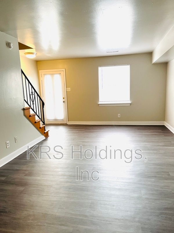 Building Photo - 5223 Goolsby Ct