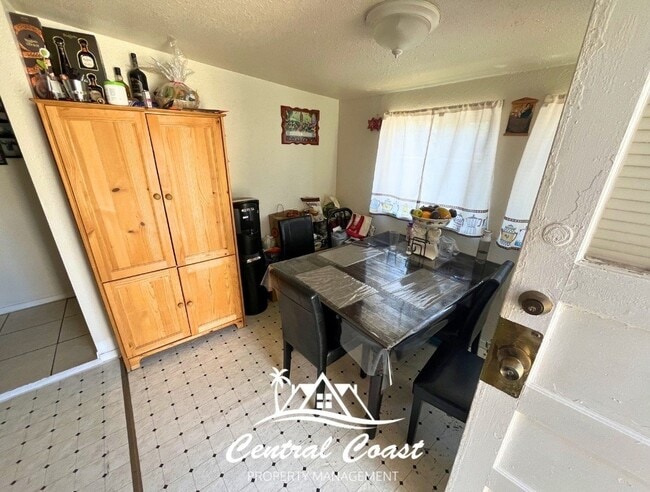 Foto del edificio - 0 W Park Ave