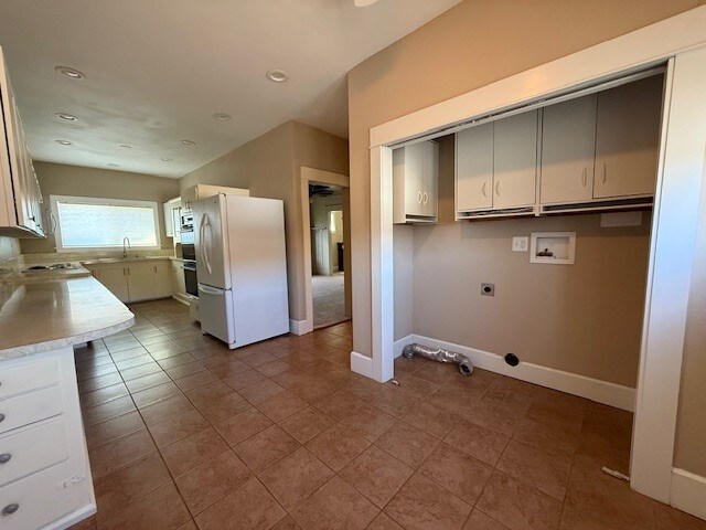 Foto del edificio - 7104 Willow Pl