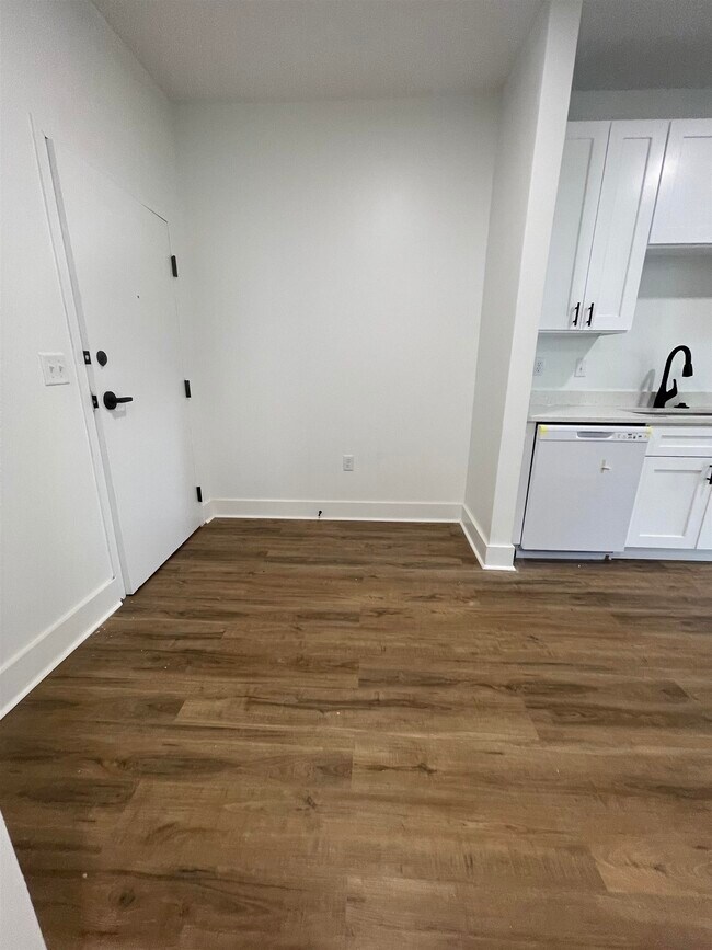 Foto del edificio - 1162 Peabody Ave