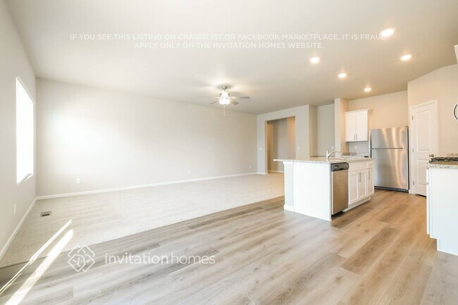 Foto del edificio - 1055 Long Meadows St
