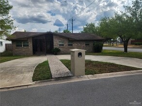 Building Photo - 3021 Nyssa Ave