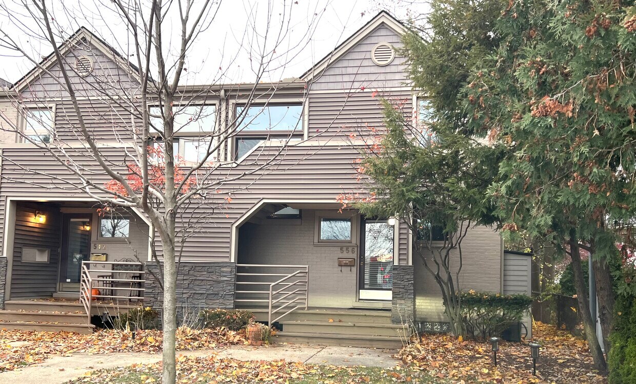 Foto principal - 556 Bloomfield Ct