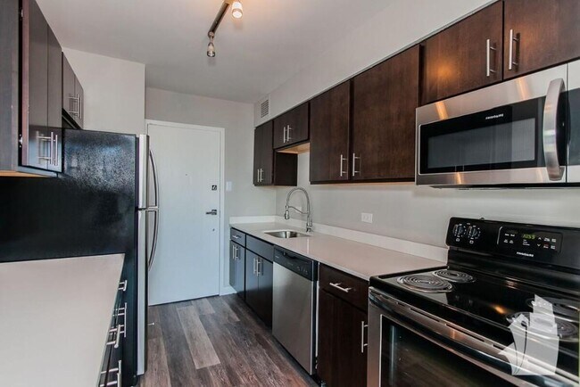 Foto del edificio - 5601 N Sheridan Rd