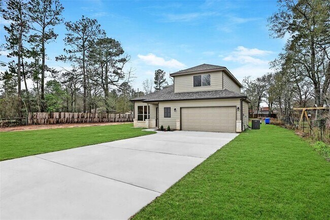 Foto del edificio - 17044 White Birch Ln