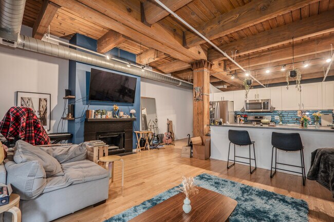 Foto del edificio - 375 W Erie St