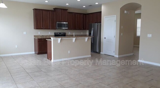 Foto del edificio - 7610 Atwood Dr