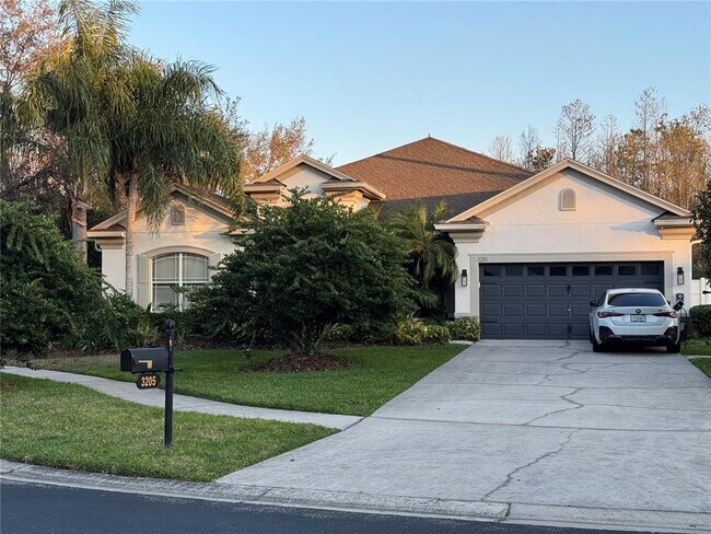 Foto del edificio - 3205 Grassglen Pl