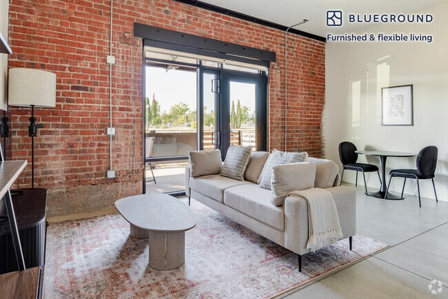 Building Photo - 1501 Buena Vista Ave