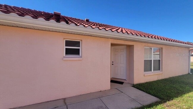 Building Photo - 2405 Condado Ct