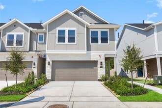 Building Photo - 8119 Danson Ln
