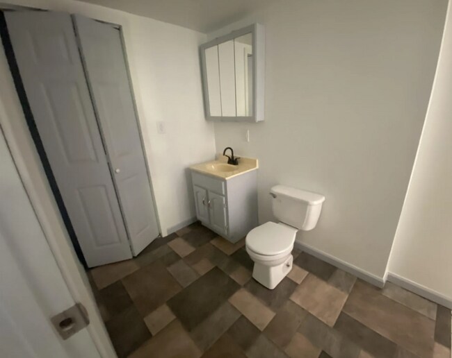 Foto del edificio - 3302 Springhaven St