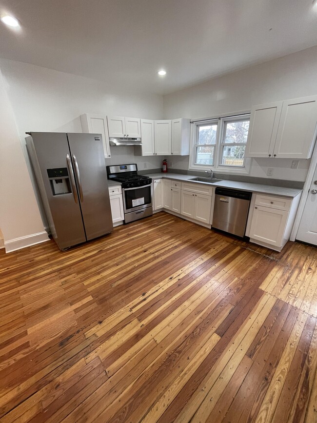 Building Photo - 38 Haddon Ave
