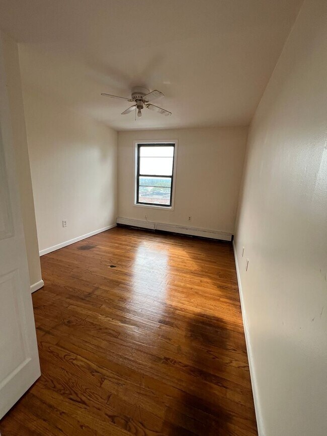 Foto del edificio - 185 Palisade Ave