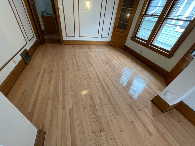 Dining room - 2124 N 60th St
