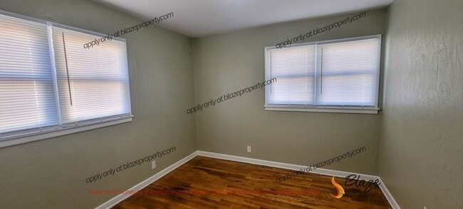 Building Photo - Freshly Refreshed 3BR/1.5BA – Available Now