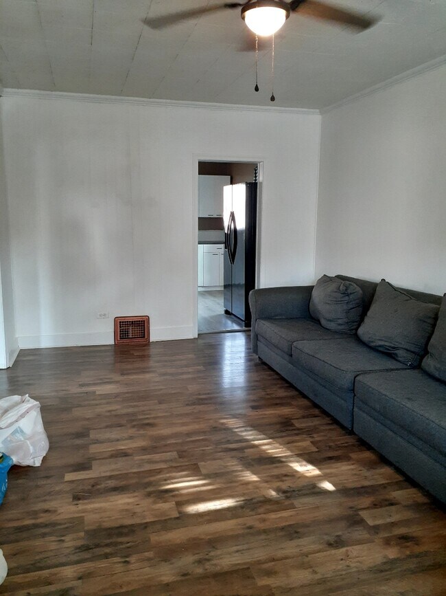 Foto del edificio - 1117 3rd St