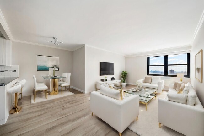 Foto del edificio - 7855 JFK Blvd E