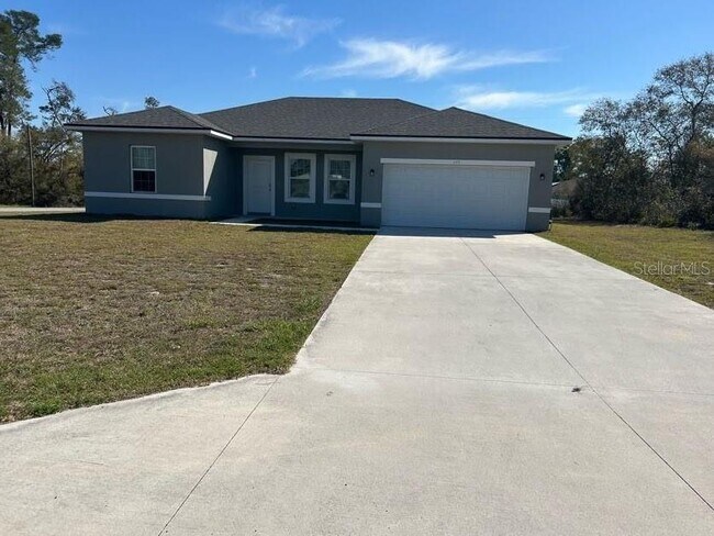 Foto del edificio - 449 Marion Oaks Ln