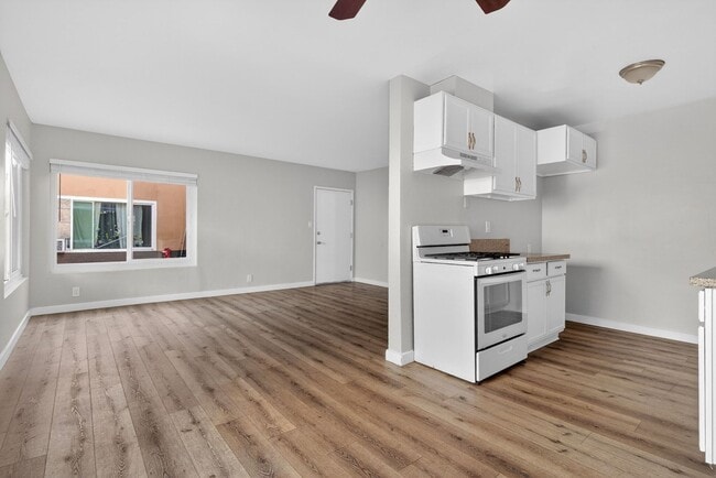 Interior Photo - Bay Aire Apartments