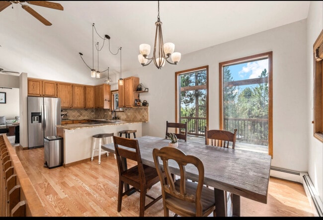 Photo - 30540 Rand Rd House