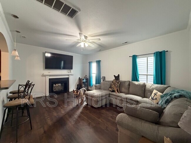 Foto del edificio - 1124 Rodgers St