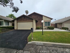 Building Photo - 14071 Fenton Ln