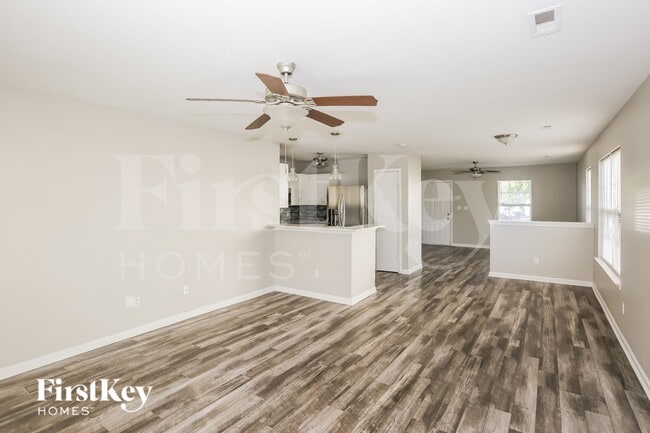 Building Photo - 11610 Banyan Ct