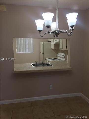 Foto del edificio - 10401 NW 8th St