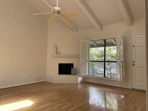 Building Photo - 1100 Augusta Dr