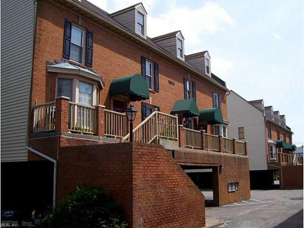 Primary Photo - 1304 Stockley Gdns