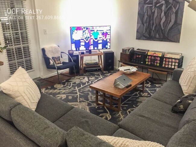 Foto del edificio - 1136 South St