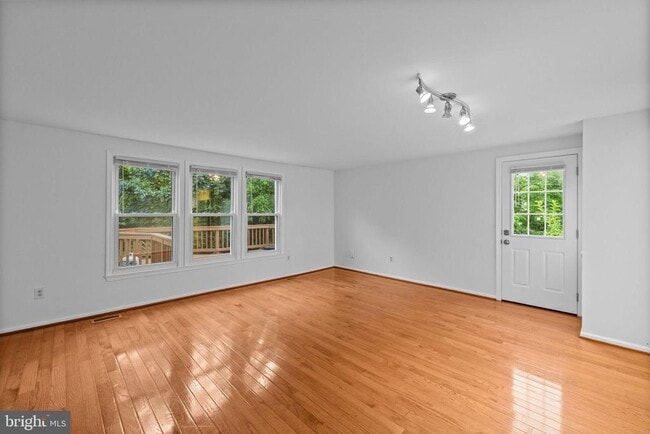 Foto del edificio - 14428 Black Horse Ct