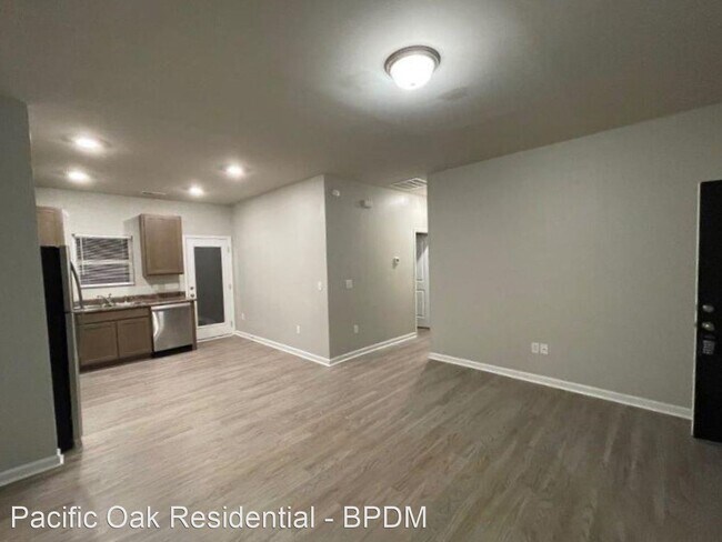 Foto del edificio - 3 br, 2 bath House - 1327 Kienast Drive