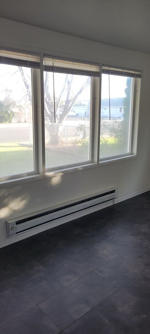 Building Photo - House in Ephrata - FREE January Rent