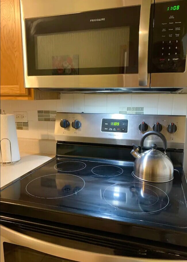 Foto del edificio - 4423 Eberly Ave